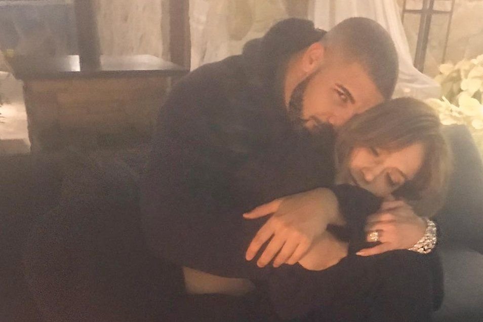 Instagram Suggests Jennifer Lopez Is Courting Drake