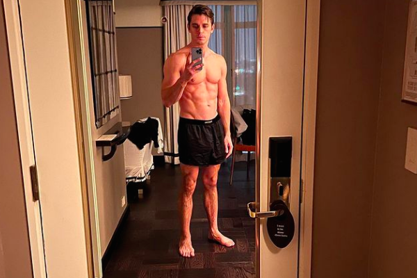 Antoni Porowski Seems to be Extra Jacked Than Ever in a New Shirtless Selfie