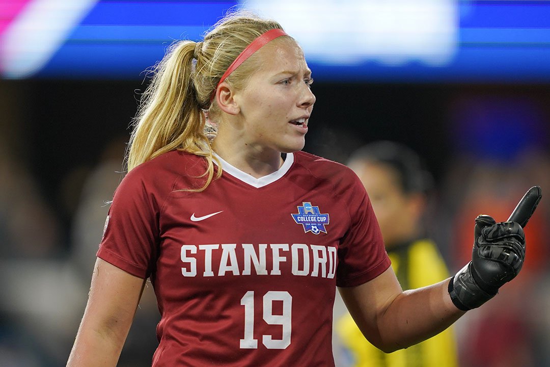 Stanford goalkeeper’s suicide highlights want for fogeys to speak with their kids about psychological well being