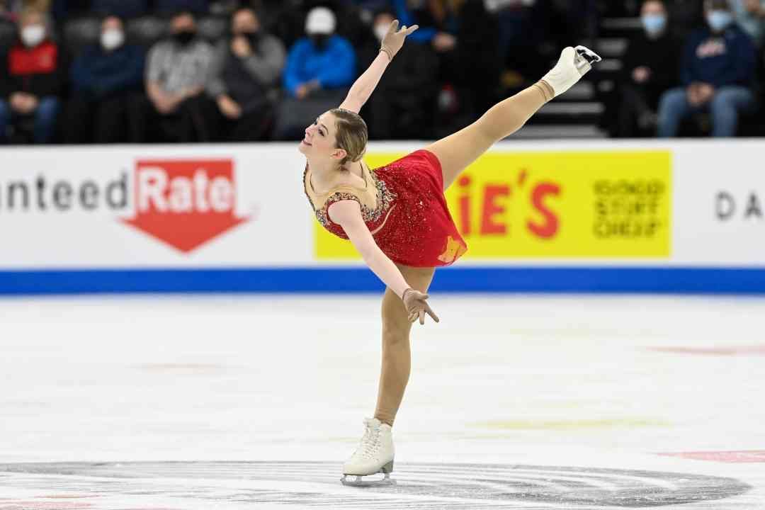 Olympian Gracie Gold skates into crowd’s hearts with comeback efficiency